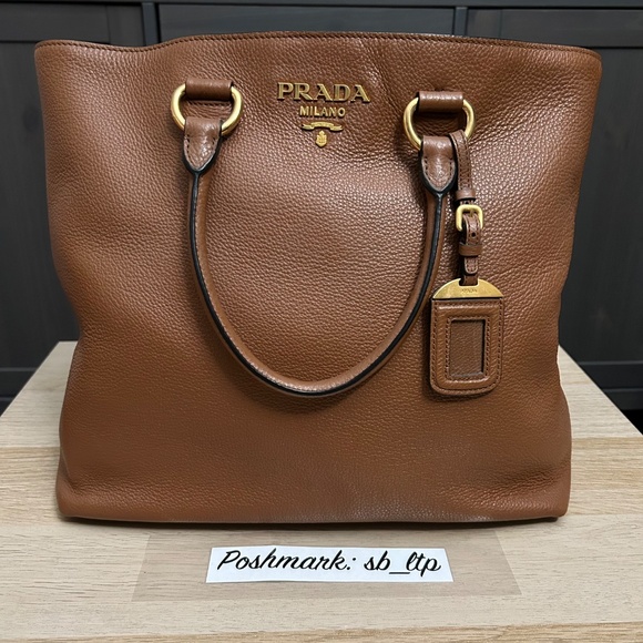 Authentic Prada Vitello Phenix Cognac Large Tote Bag 1BG865 - Picture 2 of 9